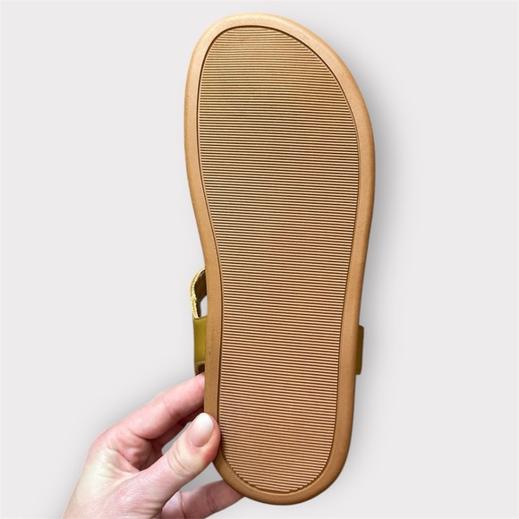 Blondo Niomi Sand Ankle Strap Sandal with Buckle- Size 8 - Picture 8 of 8